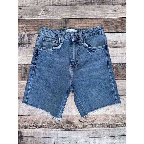 ZARA Bermuda Denim Blue Cut Off Jeans | 0 - Picture 1 of 5